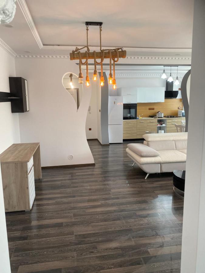 Luxury Apartment Сату-Маре Экстерьер фото